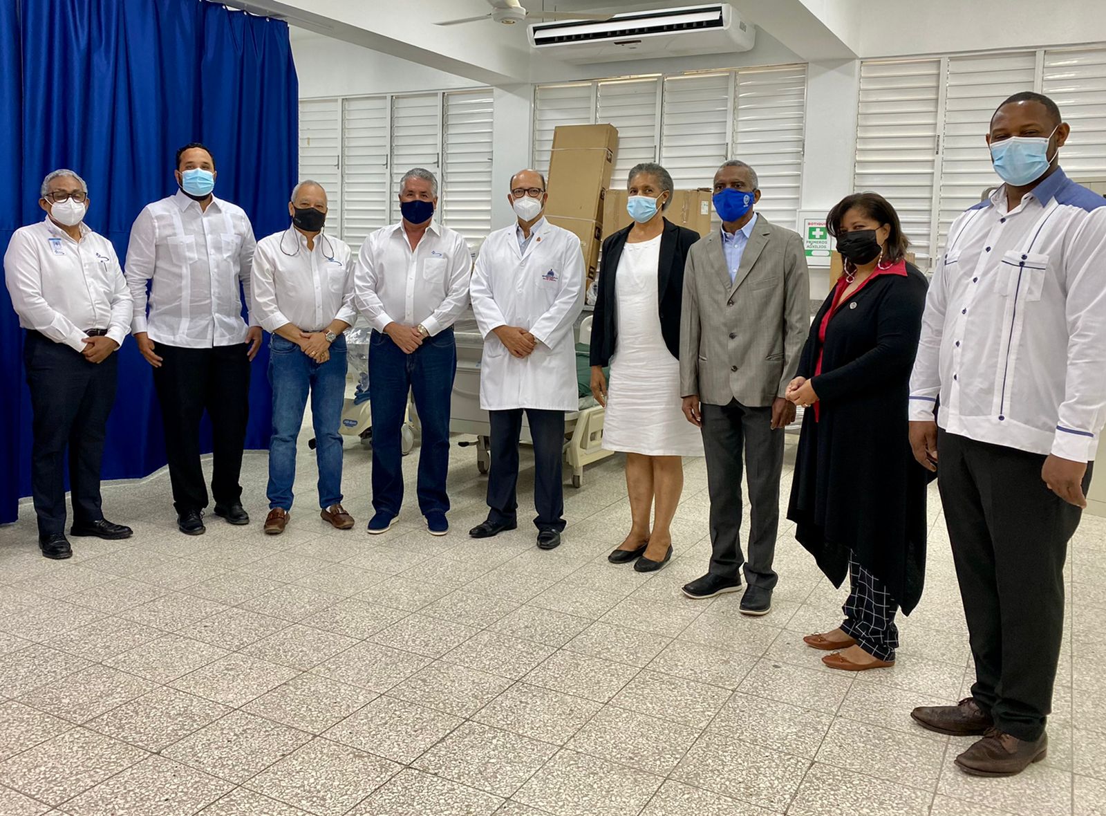 Centro Médico Bournigal realiza donativo al Laboratorio de Enfermería de la UASD en Puerto Plata